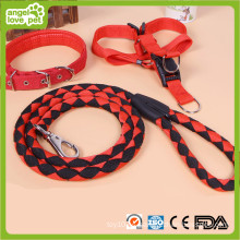 Colores brillantes de alta calidad para las guirnaldas y el cuello y el arnés del perro de animal doméstico (HN-CL638)